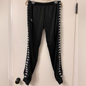 KAPPA LOGO BLACK JOGGER SWEATPANTS ✨